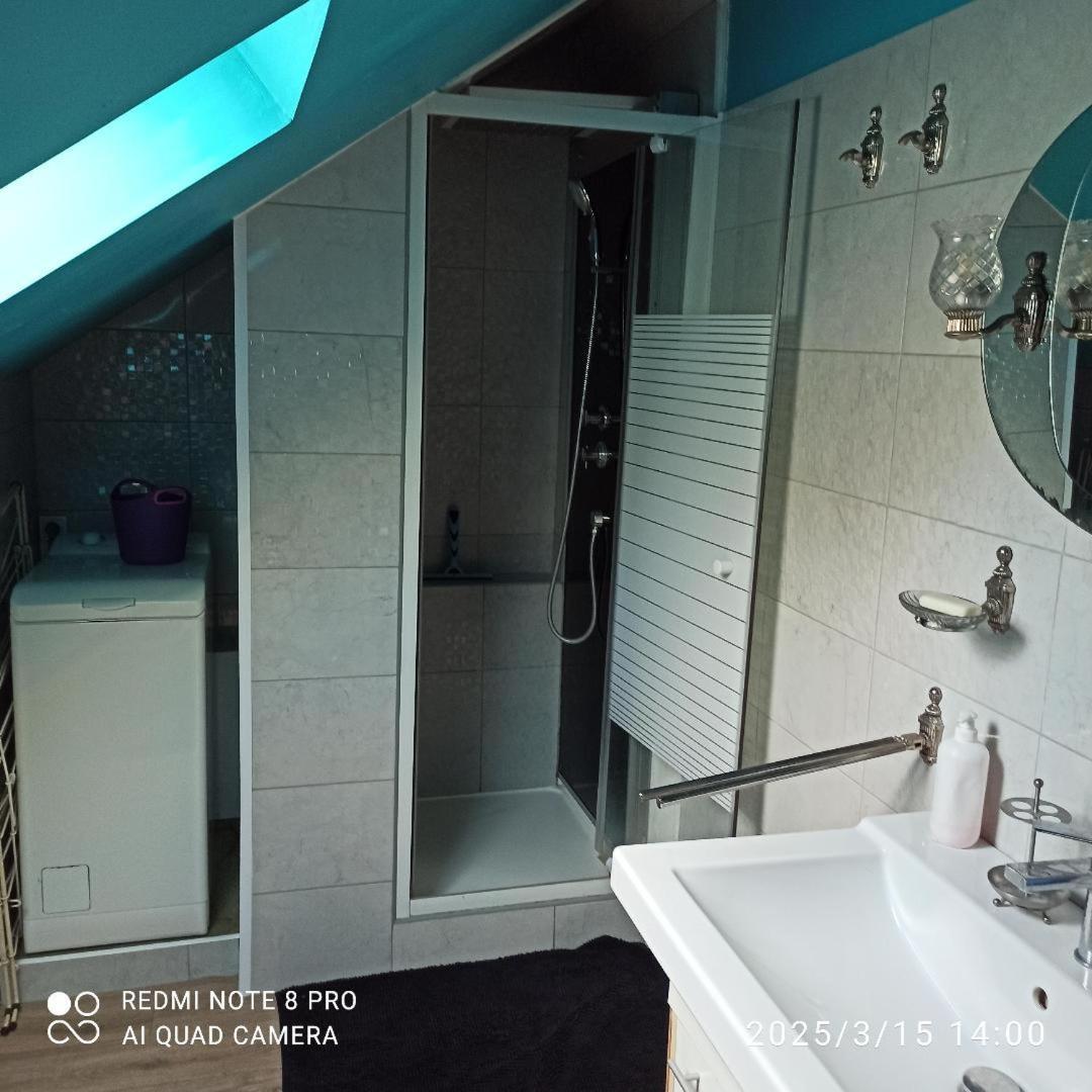 Petit Appartement 30M2, 3 Lits, 3 A 4 Pers Neuilly  Exterior photo